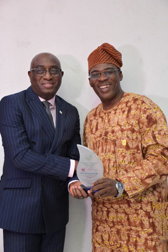 L-R: Adesina Adedayo, Immediate Past President, Chartered Institute of Taxation Nigeria, CITN, presenting the Pinnacle Award of the Institute, (VI-Lekki & District Society) to Kayode Adigun, Executive Director, Finance & Corporate Services, Sovereign Trust Insurance Plc, during the Annual Tax Week 2024, held on March 22, 2024, in Lagos. The award is in recognition of his support at various times for the development of the VI-Lekki & District Society of the Chartered Institute of Taxation Nigeria, CITN.