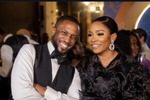 Darey-Art-Alade-and-wife-598x400