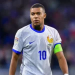 kylian-mbappe-24-10-g-1200