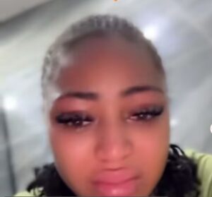 Screenshot_20251107_230230