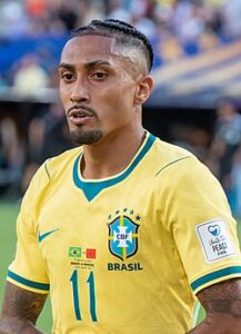 Raphinha_Brazil_V_Morocco_13_June_2026-133_(cropped)
