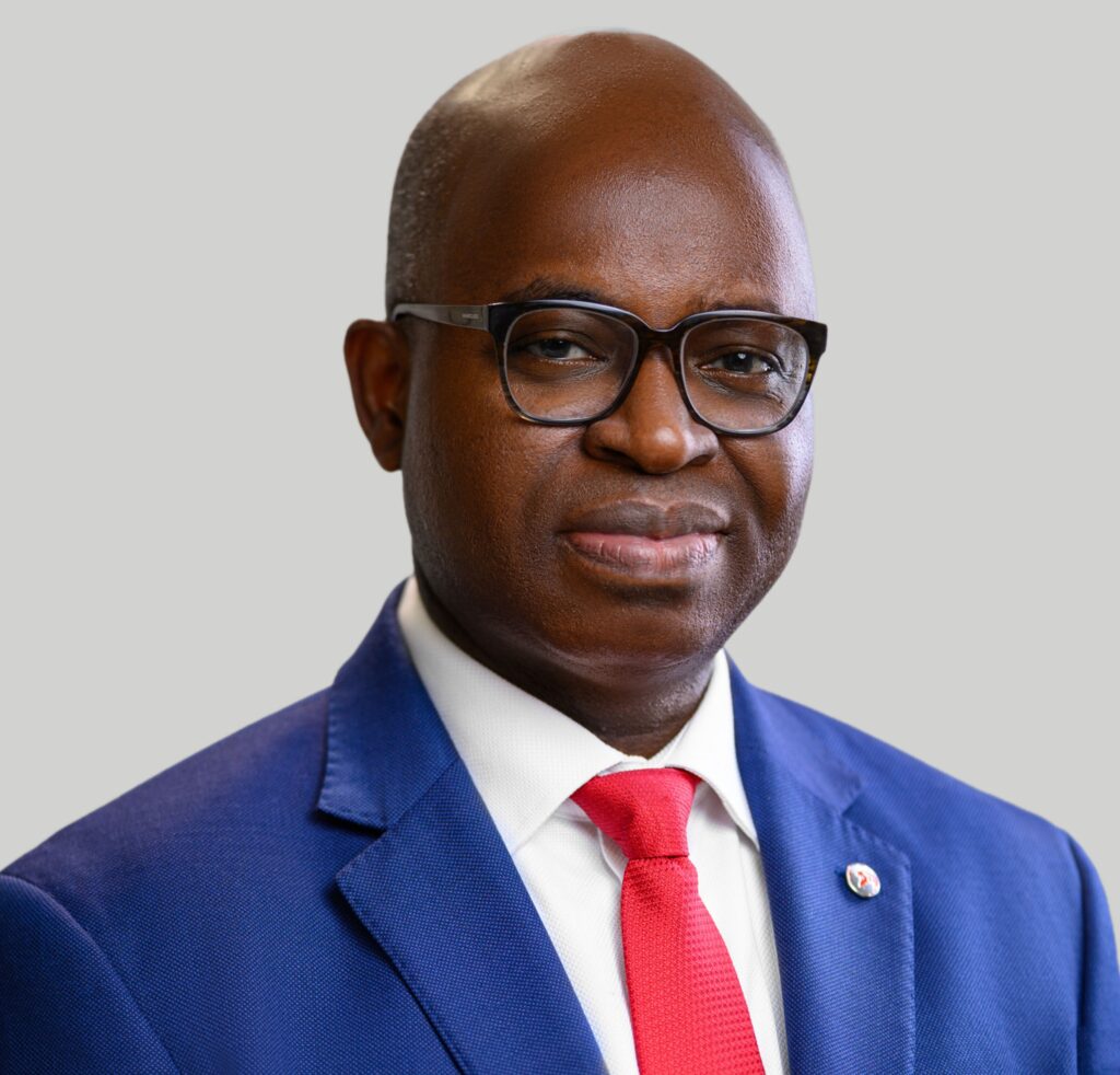 Niyi Onifade_edit_57579783214178